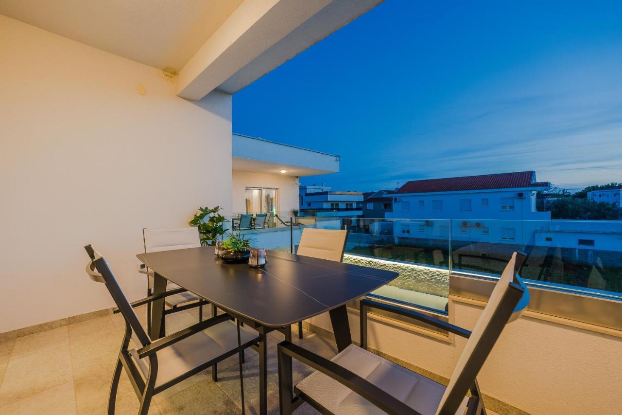 Luxury Apartments Marija Sukosan Bagian luar foto