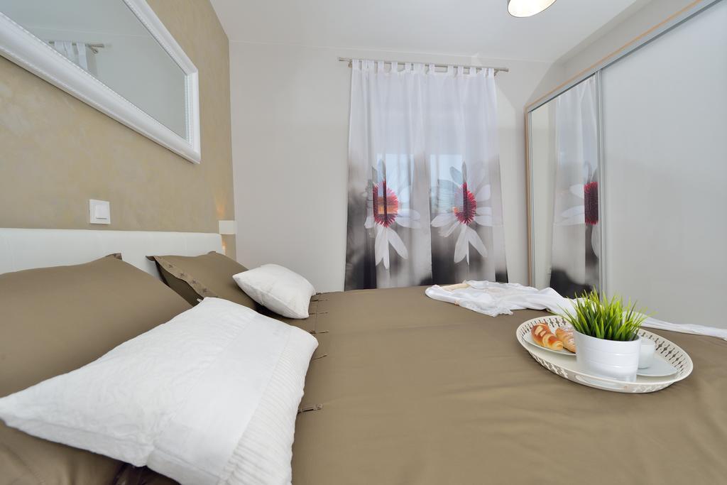 Luxury Apartments Marija Sukosan Ruang foto