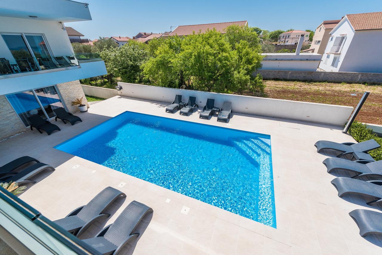 Luxury Apartments Marija Sukosan Bagian luar foto